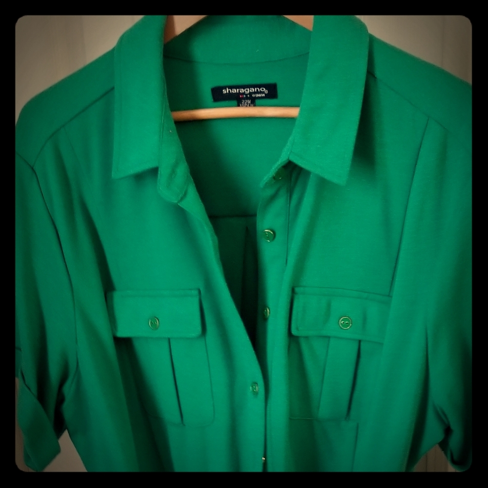Green button down belted dress size 22W